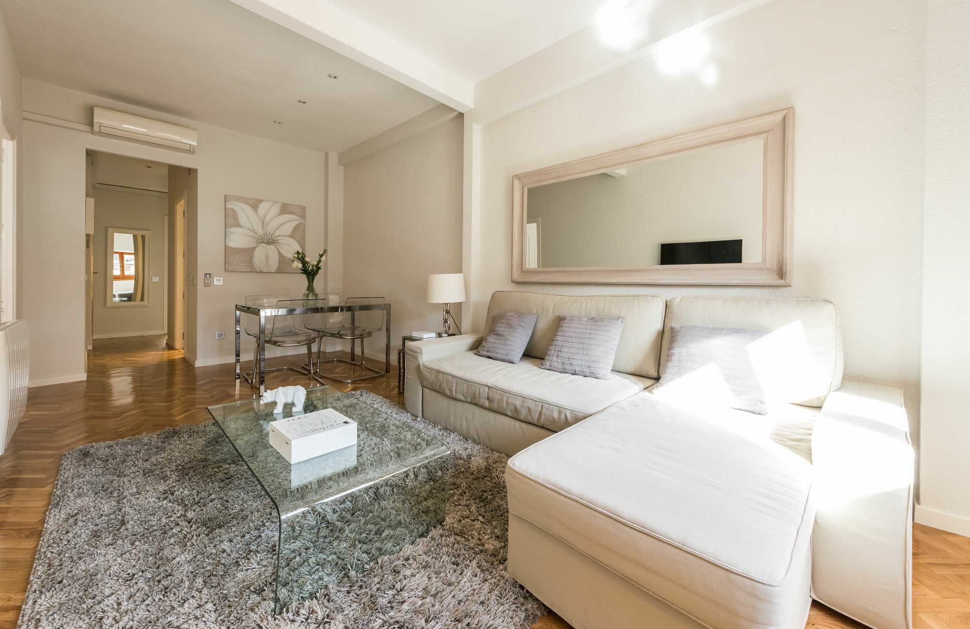 Апартаменти Atico En Chueca By Madflats Collection Мадрид Екстер'єр фото